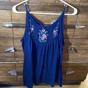 Time and Tru Women’s Embroidered Tank